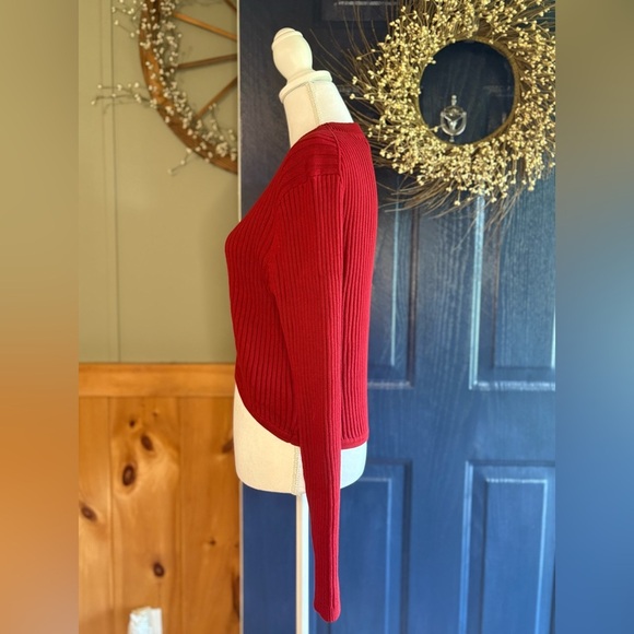 Calvin Klein Cherry Knit Ribbed Sweater size L NWT - Picture 10 of 13